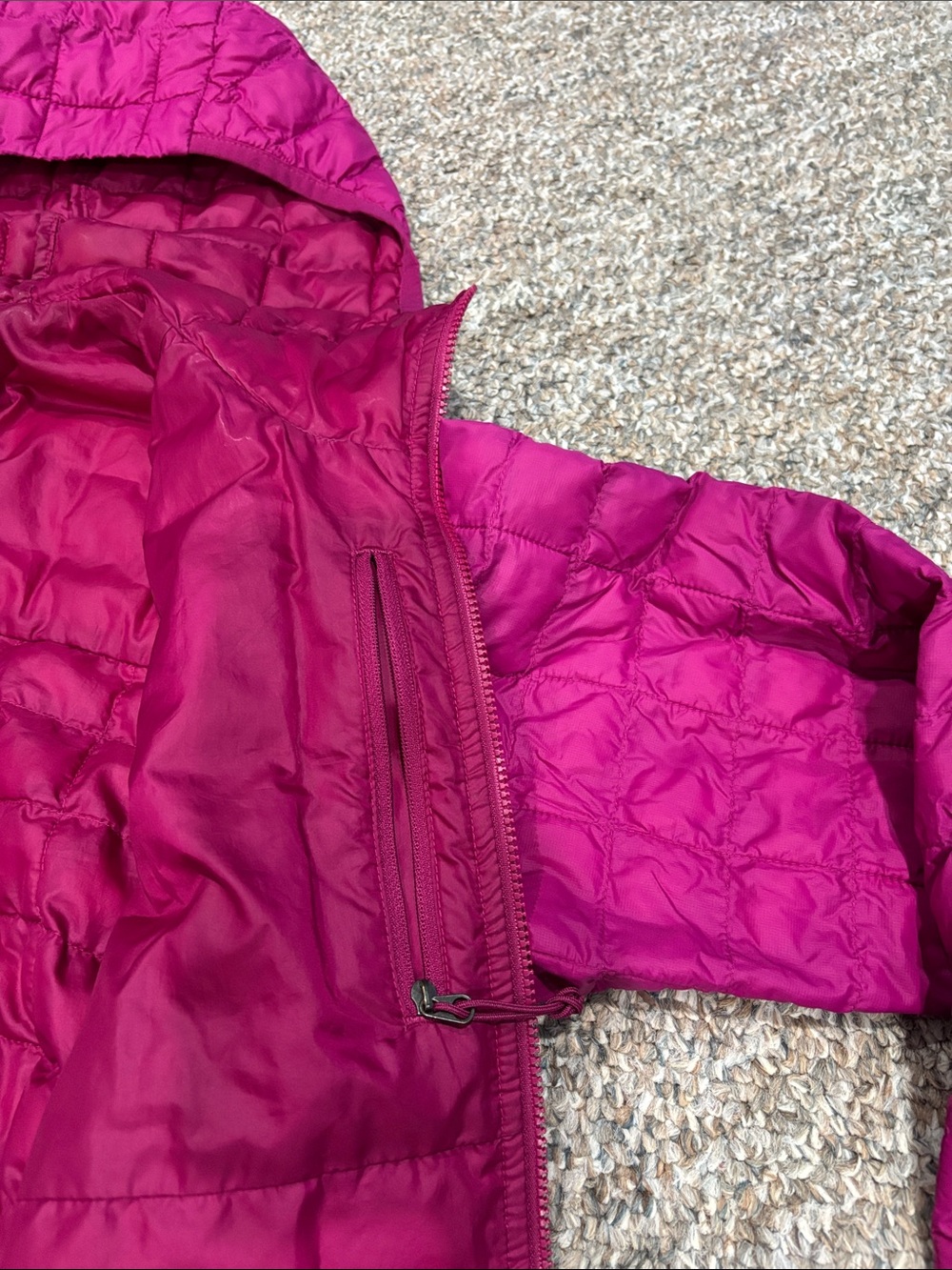 The North Face women’s thermo-ball hooded zip front jacket size M - Picture 8 of 11